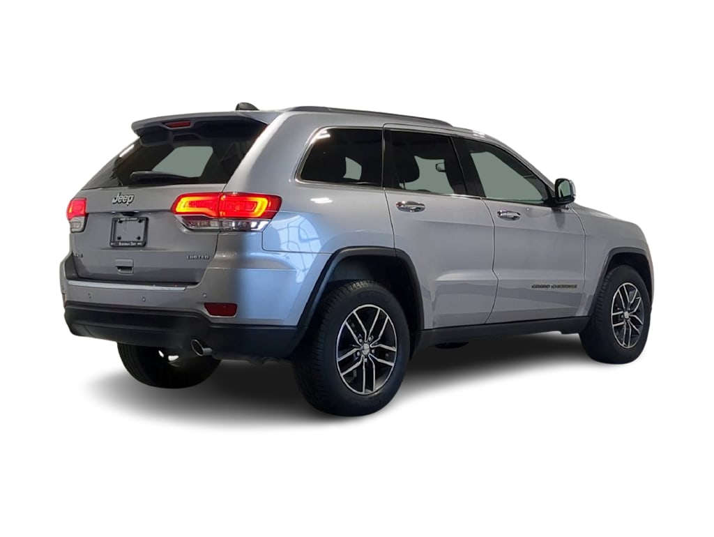 Thumbnail: 2017 Jeep Grand Cherokee - 21