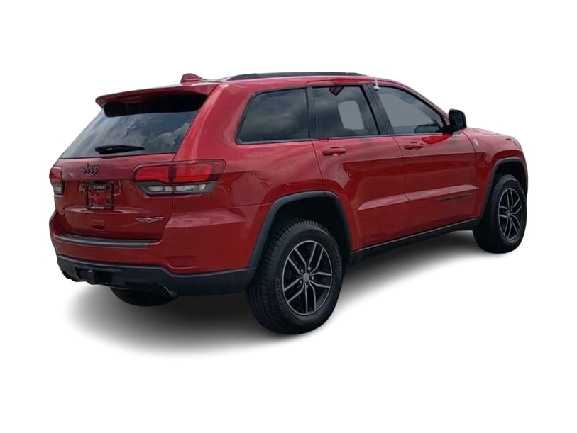Thumbnail: 2018 Jeep Grand Cherokee - 23