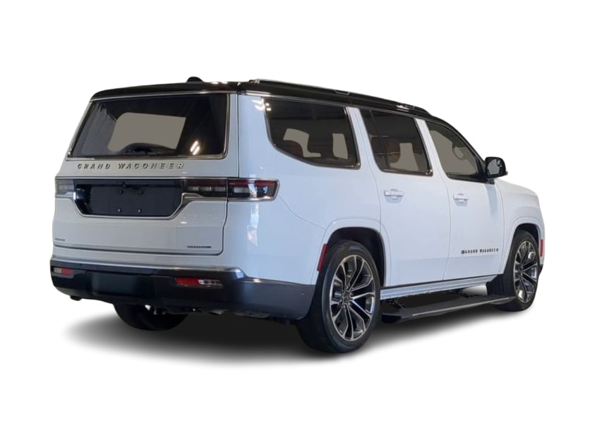 Thumbnail: 2022 Jeep Grand Wagoneer - 20