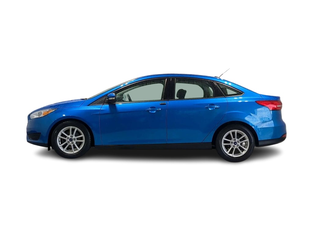 Thumbnail: 2016 Ford Focus - 3