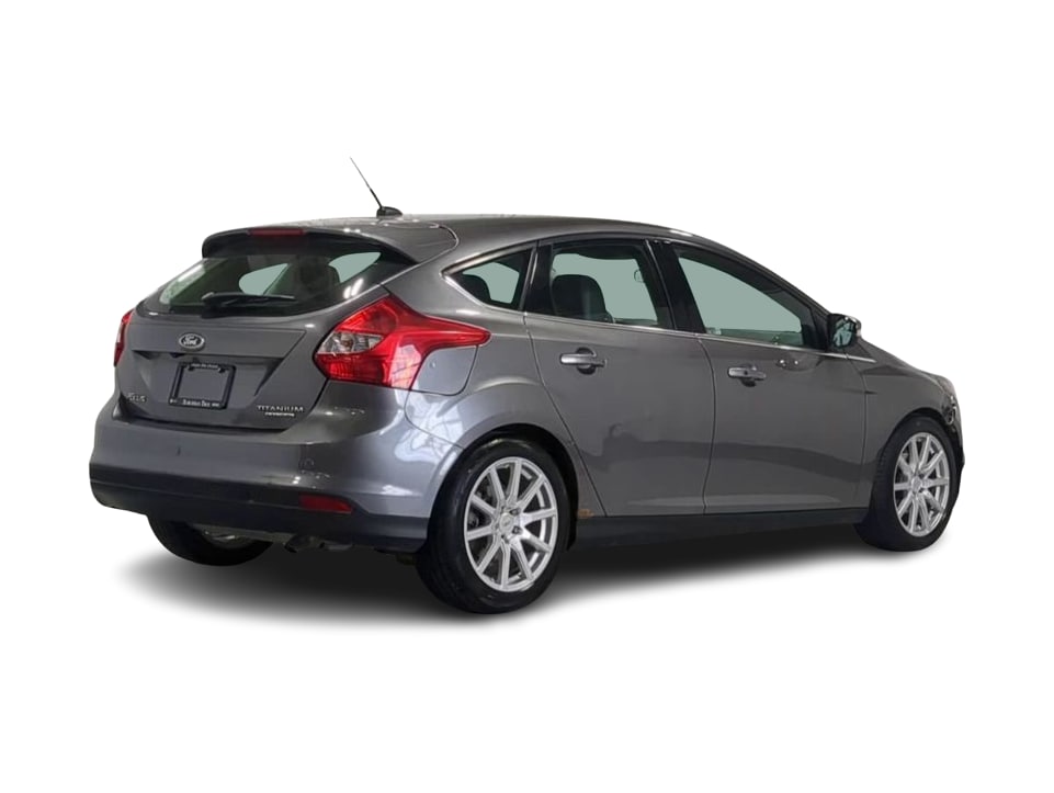 Thumbnail: 2014 Ford Focus - 22