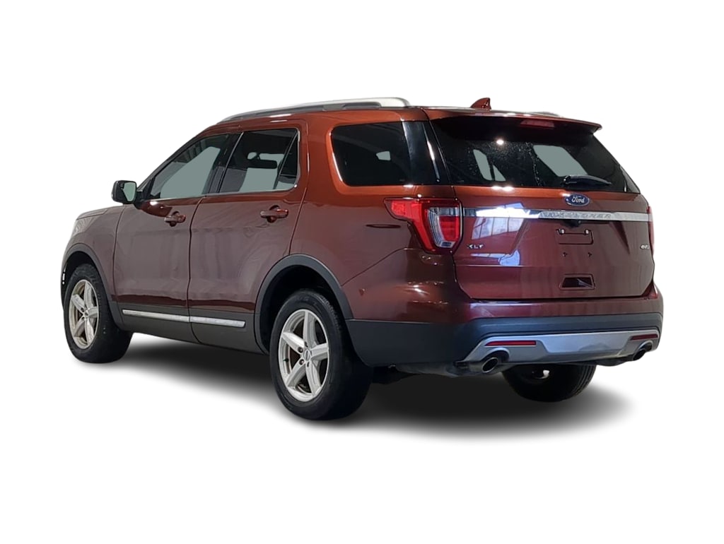 Thumbnail: 2016 Ford Explorer - 25