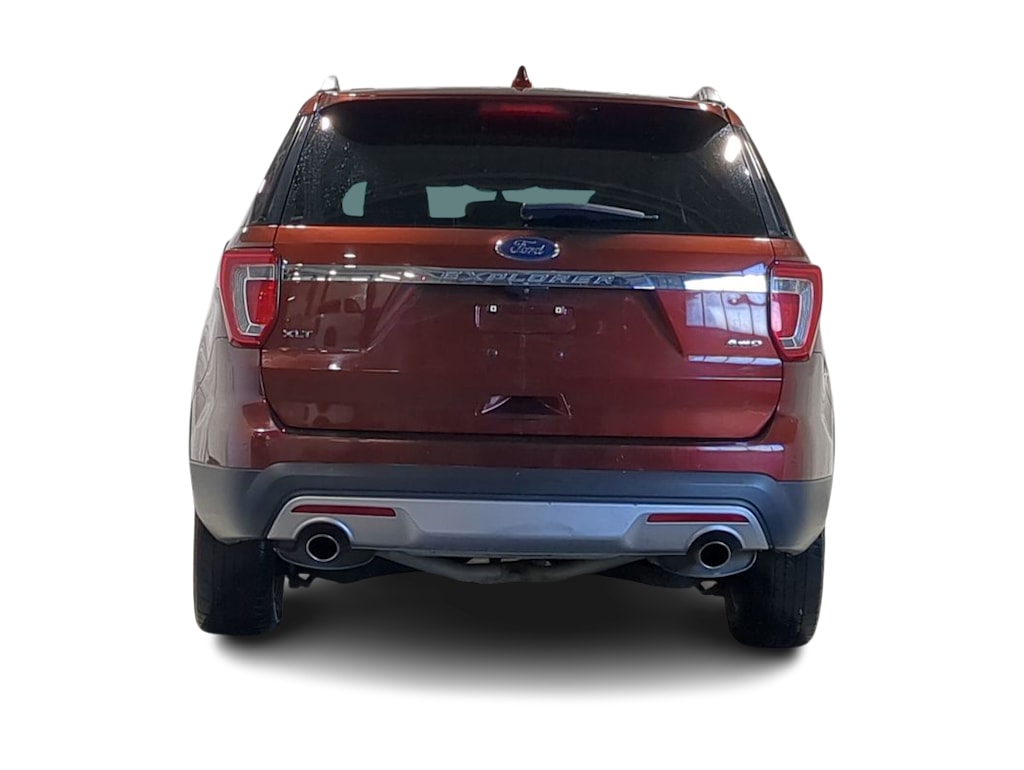 Thumbnail: 2016 Ford Explorer - 26