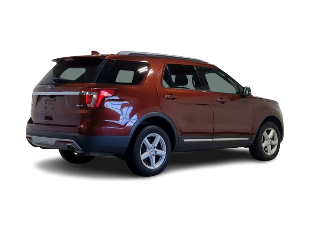 Thumbnail: 2016 Ford Explorer - 22