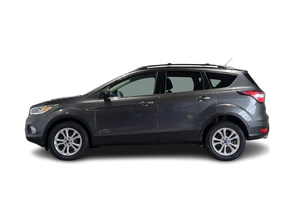 Thumbnail: 2017 Ford Escape - 3