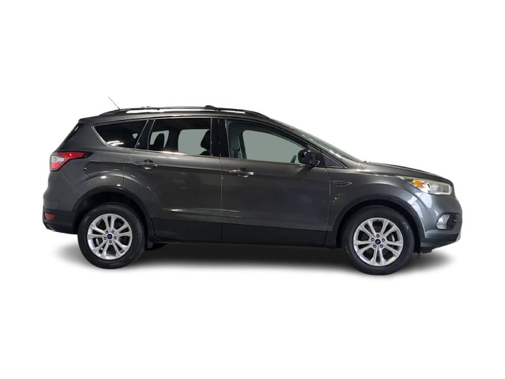Thumbnail: 2017 Ford Escape - 22