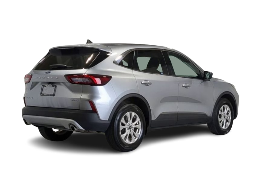 Thumbnail: 2023 Ford Escape - 22