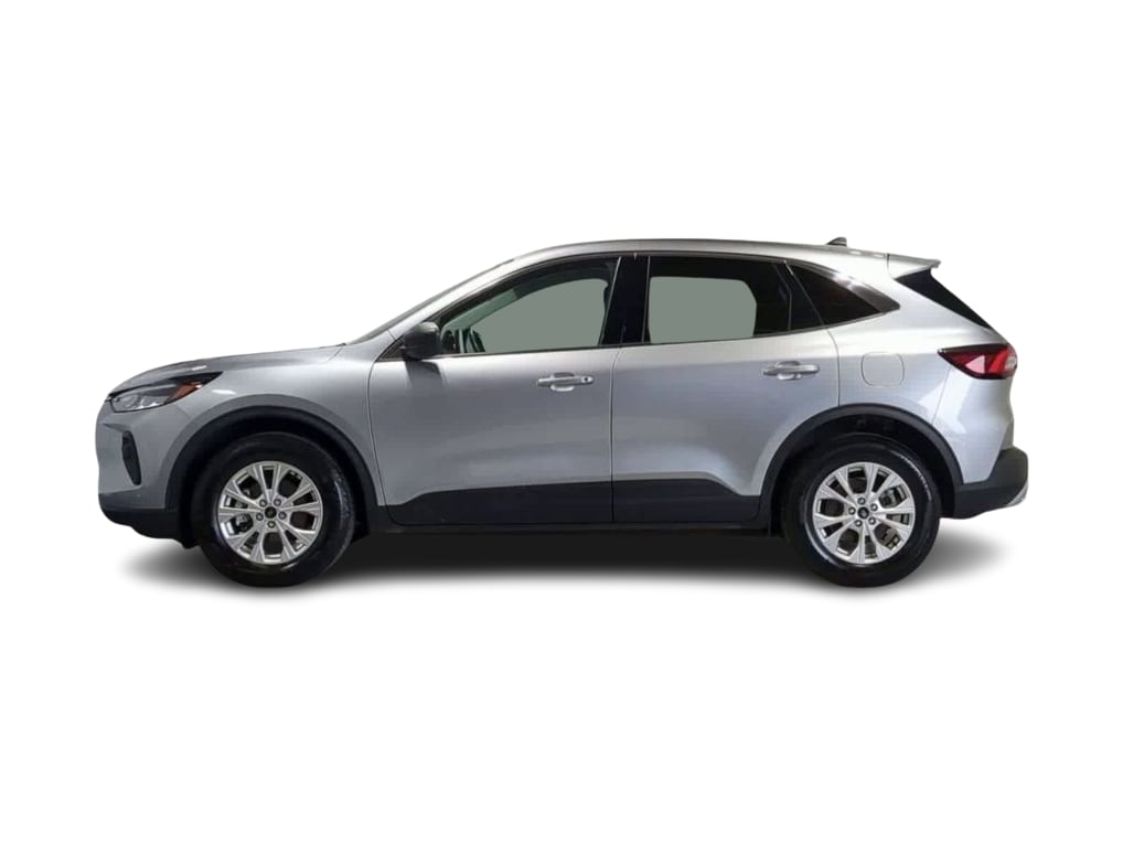 Thumbnail: 2023 Ford Escape - 3