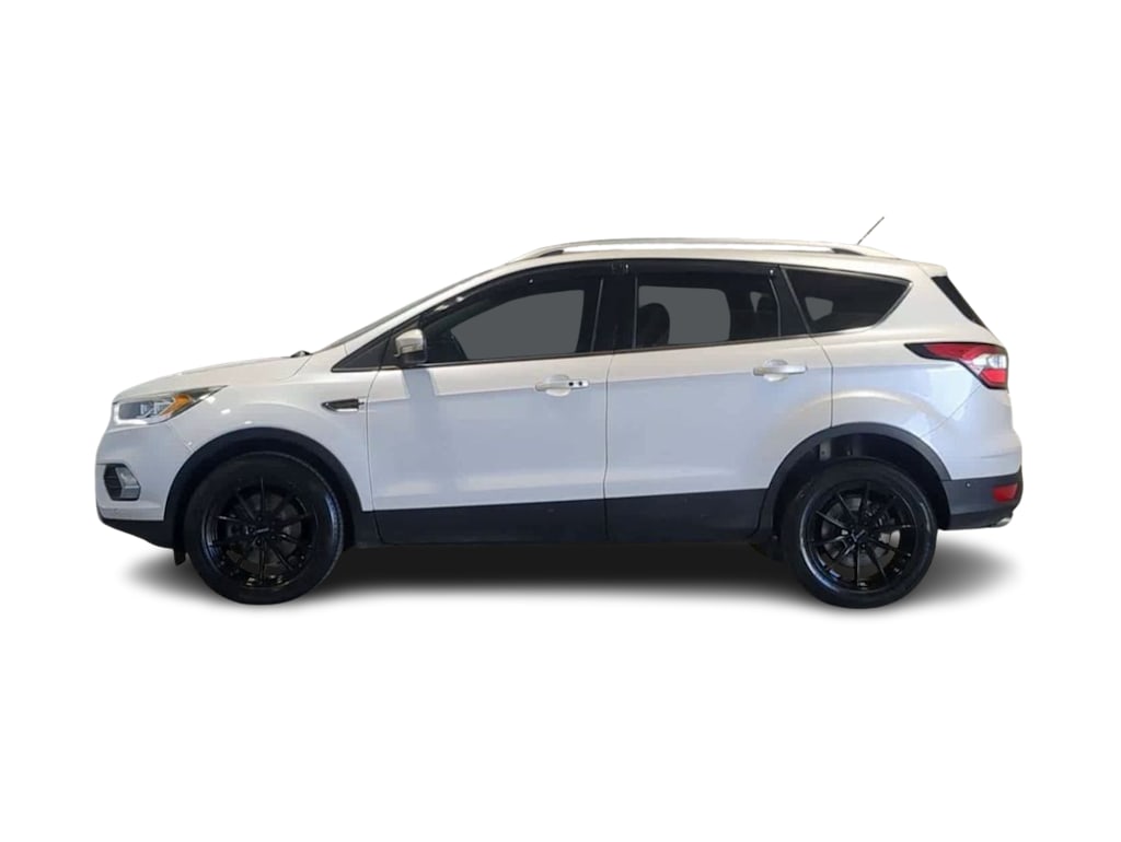 Thumbnail: 2017 Ford Escape - 3