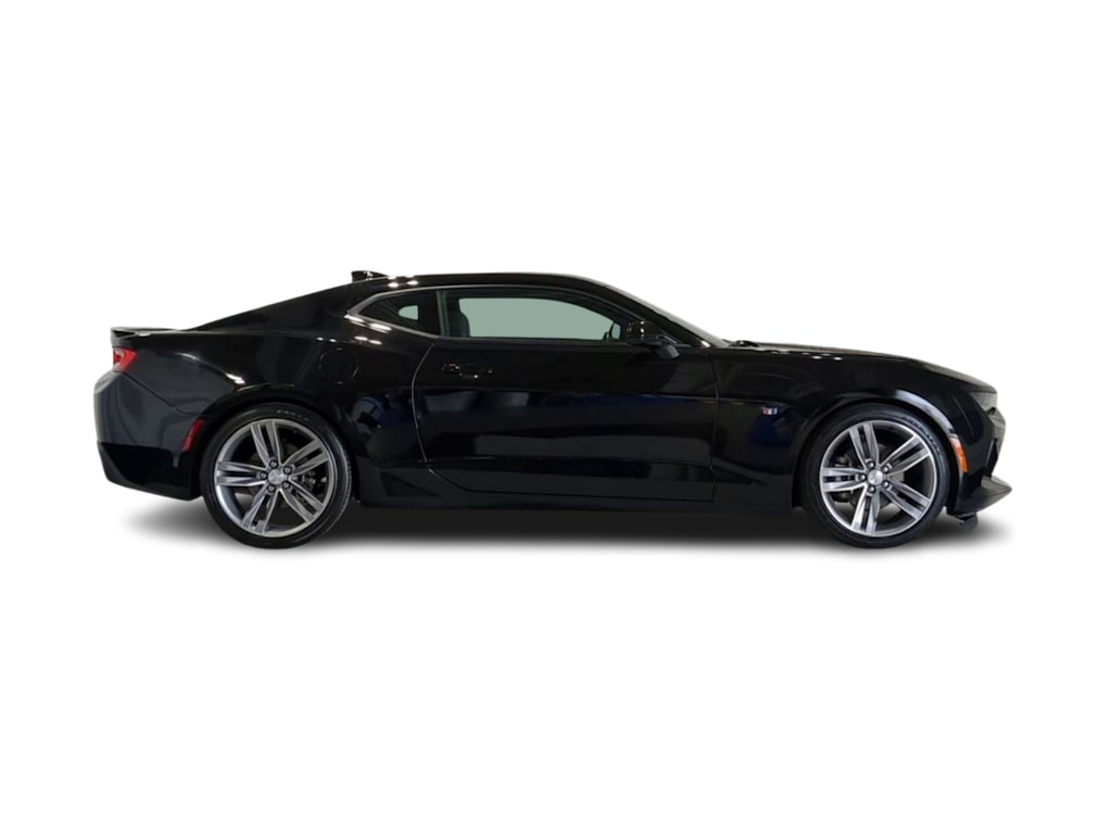 Thumbnail: 2017 Chevrolet Camaro - 22