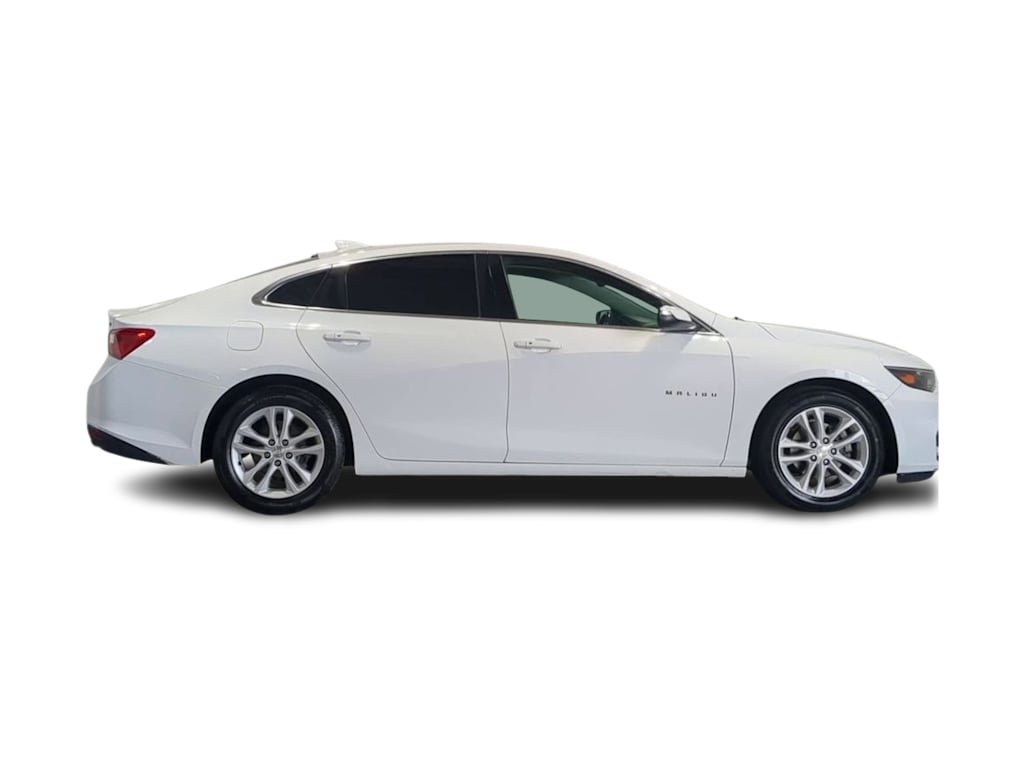 Thumbnail: 2017 Chevrolet Malibu - 23
