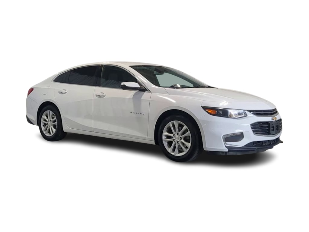 Thumbnail: 2017 Chevrolet Malibu - 20
