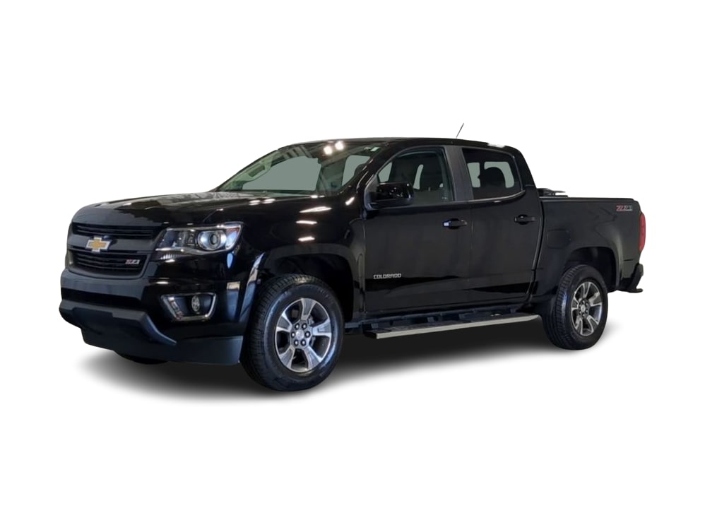 Thumbnail: 2017 Chevrolet Colorado - 3