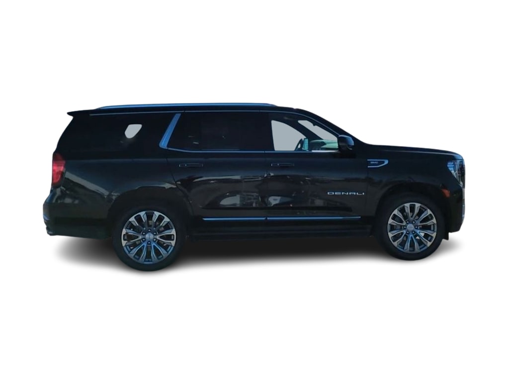 2022 GMC Yukon Denali 22