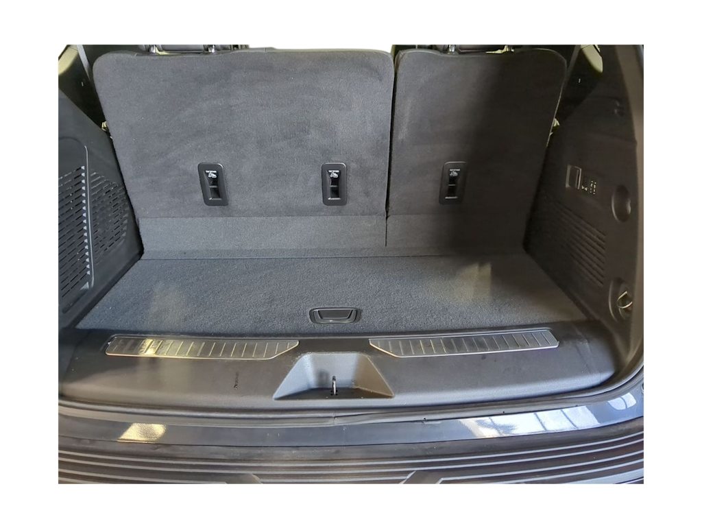 Thumbnail: 2024 GMC Yukon - 16