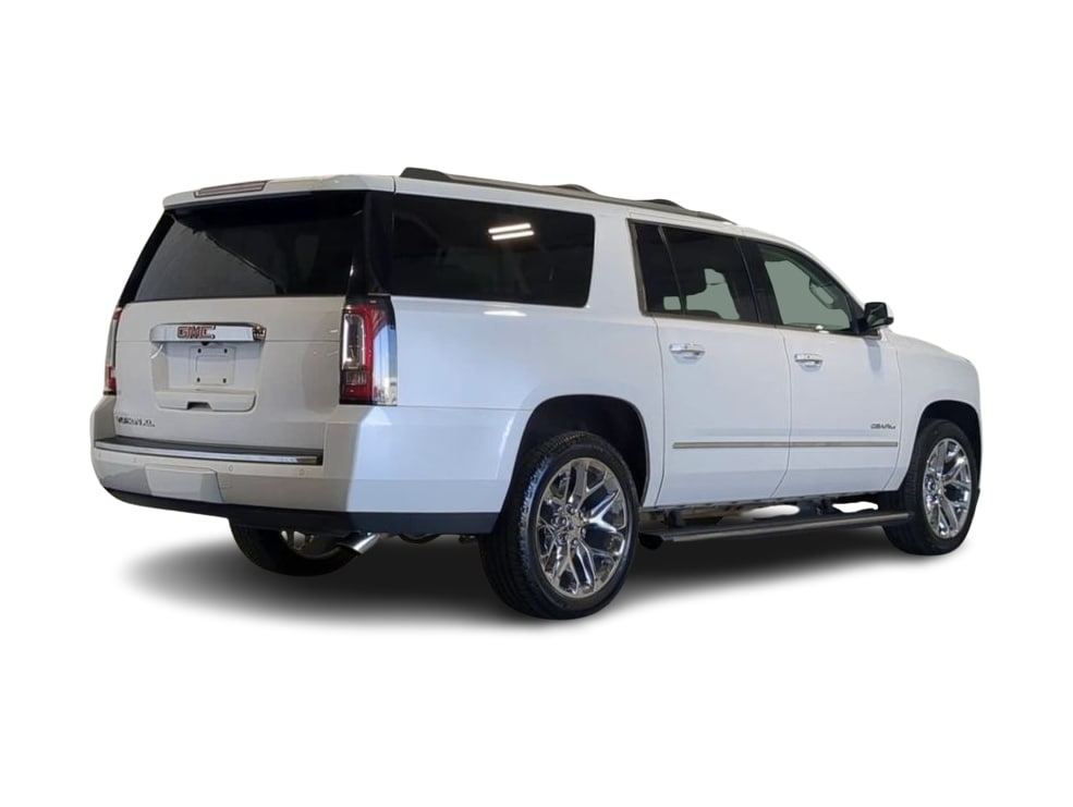 Thumbnail: 2020 GMC Yukon XL - 22