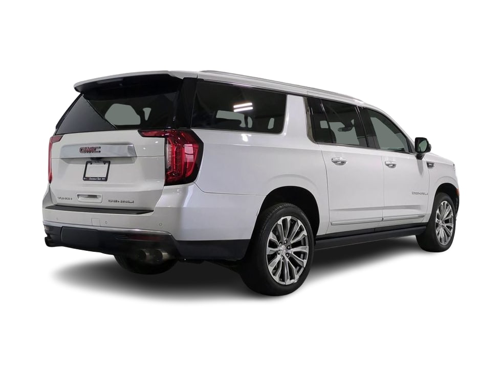Thumbnail: 2021 GMC Yukon XL - 22