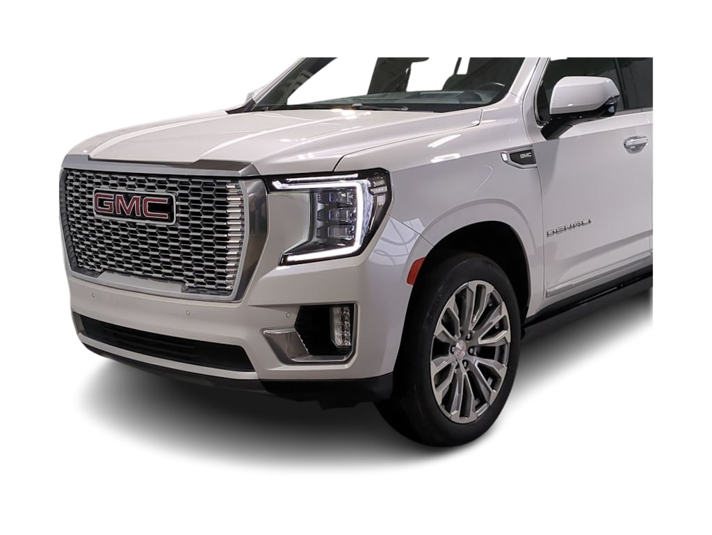 Thumbnail: 2021 GMC Yukon XL - 24