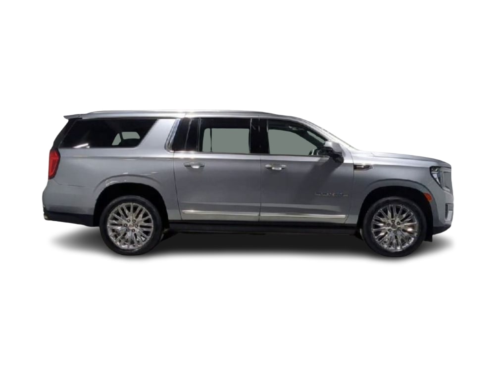 Thumbnail: 2023 GMC Yukon XL - 22