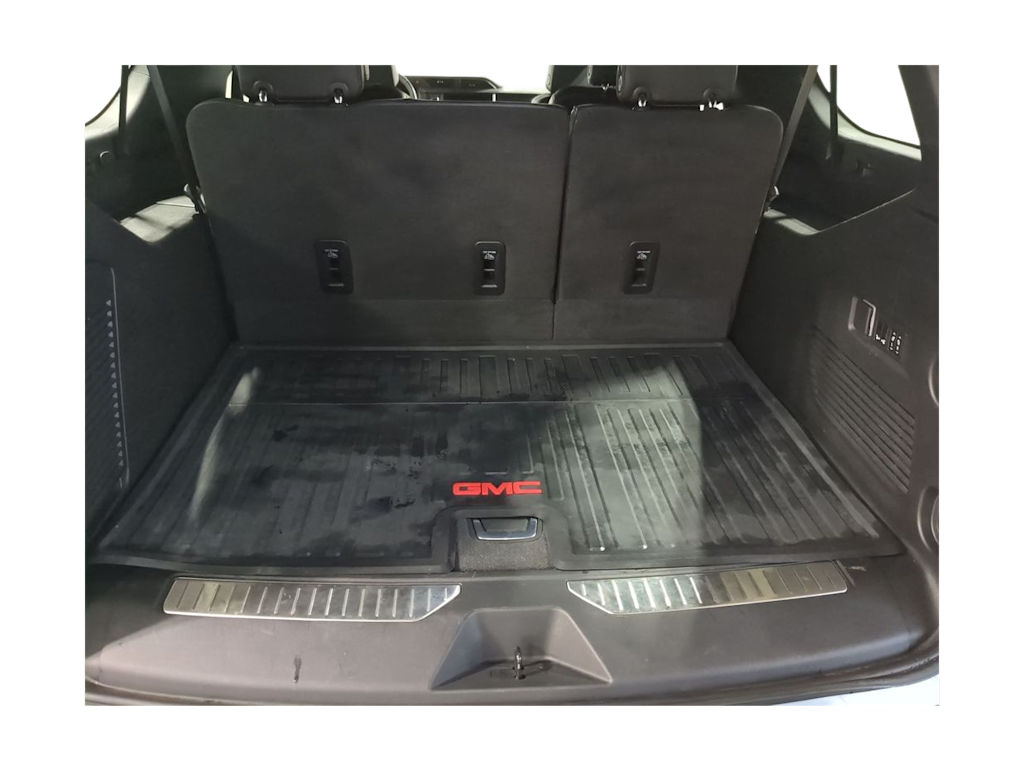 Thumbnail: 2023 GMC Yukon XL - 16