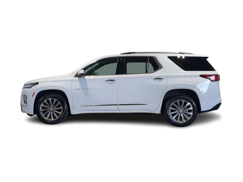 Thumbnail: 2023 Chevrolet Traverse - 3