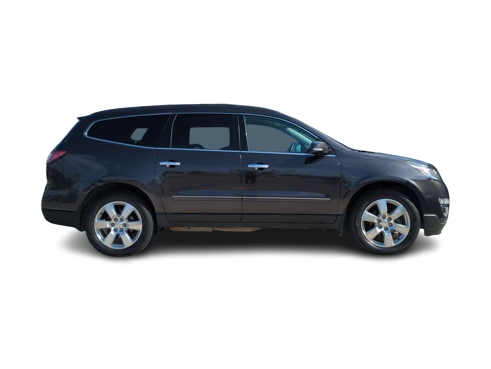 Thumbnail: 2017 Chevrolet Traverse - 19