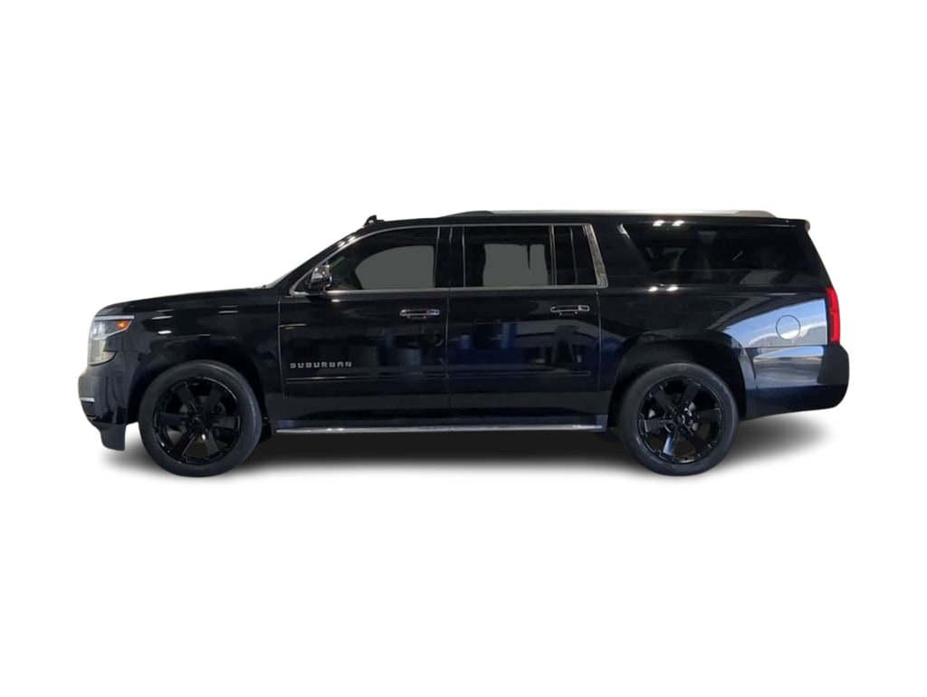 Thumbnail: 2019 Chevrolet Suburban - 3