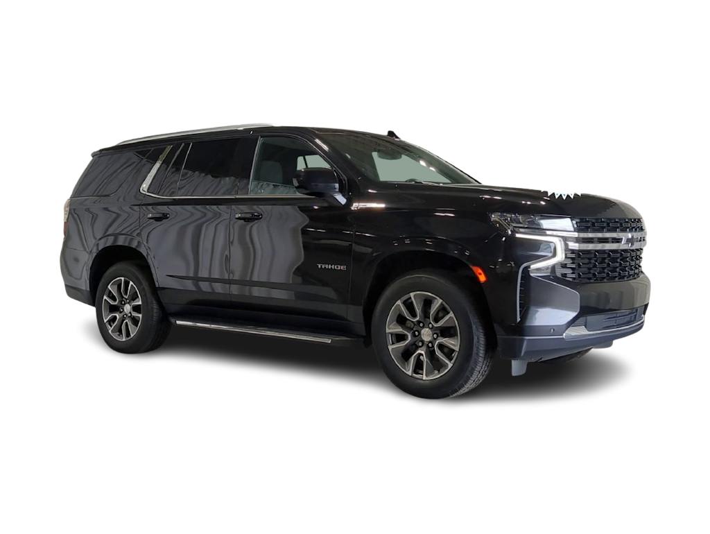 Thumbnail: 2023 Chevrolet Tahoe - 17