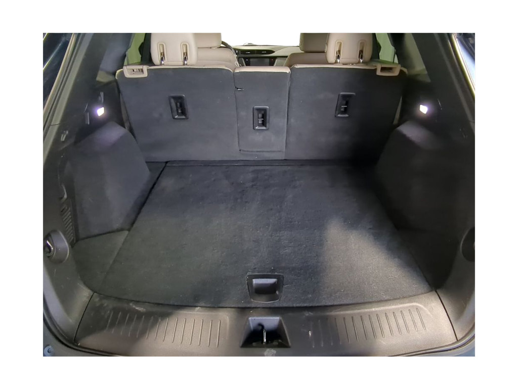 Thumbnail: 2019 Cadillac XT5 - 17