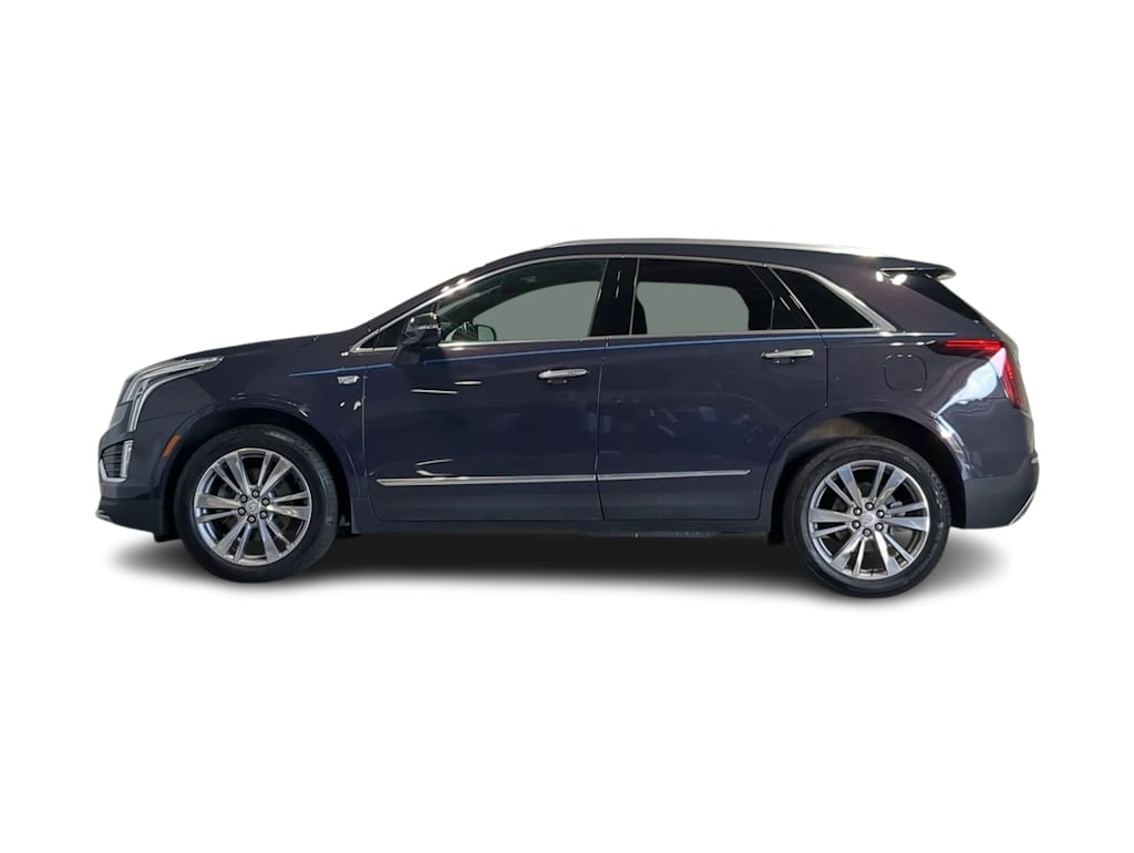 Thumbnail: 2024 Cadillac XT5 - 3