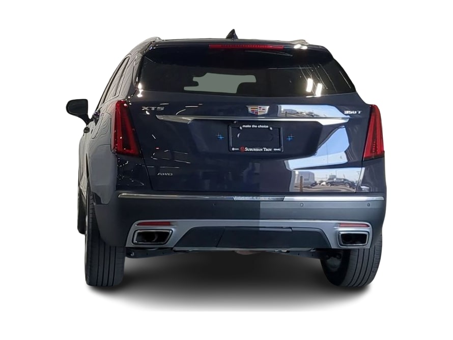 Thumbnail: 2024 Cadillac XT5 - 4