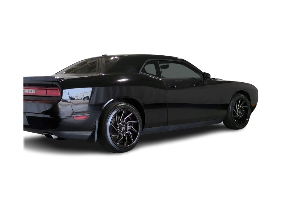 Thumbnail: 2014 Dodge Challenger - 21