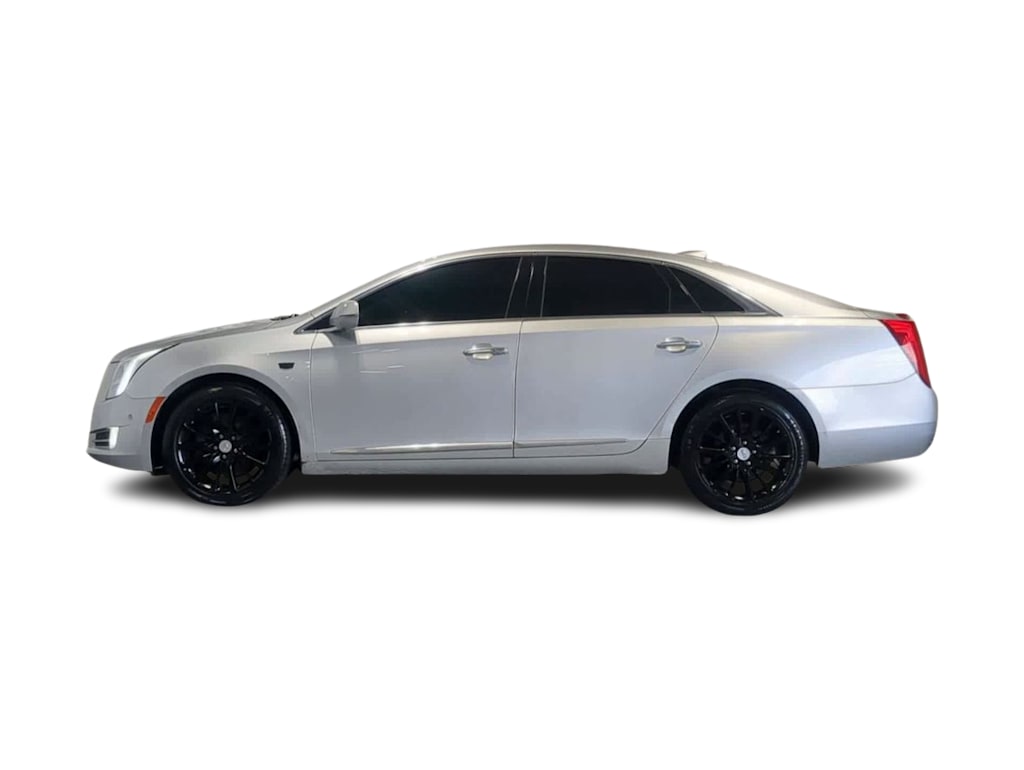 Thumbnail: 2016 Cadillac XTS - 3