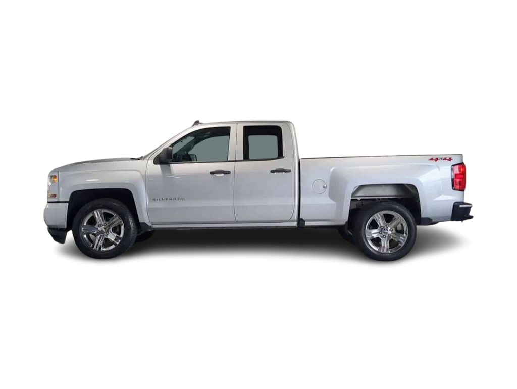 Thumbnail: 2019 Chevrolet Silverado 1500 - 3