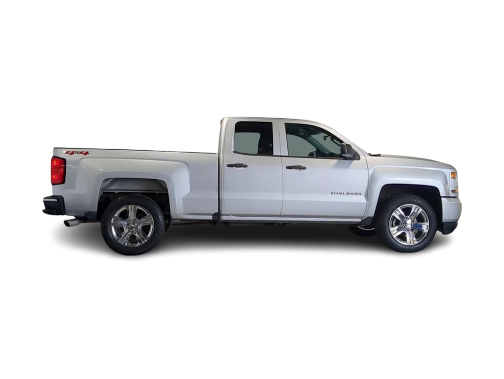 Thumbnail: 2019 Chevrolet Silverado 1500 - 21