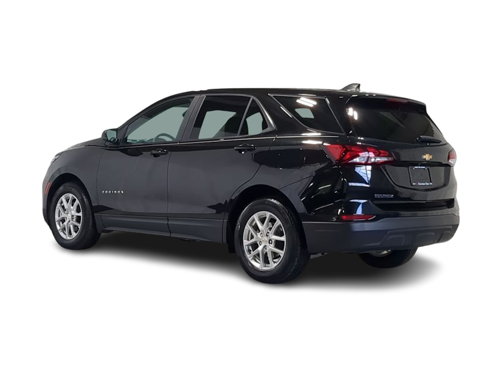 Thumbnail: 2022 Chevrolet Equinox - 25