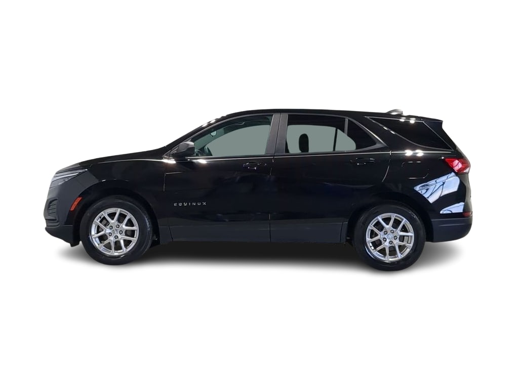 Thumbnail: 2022 Chevrolet Equinox - 24