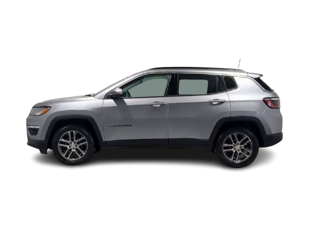 Thumbnail: 2019 Jeep Compass - 3