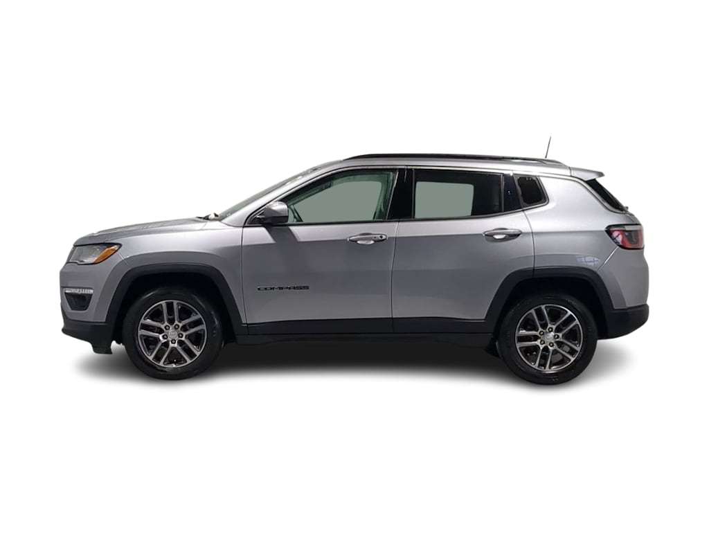 Thumbnail: 2019 Jeep Compass - 26