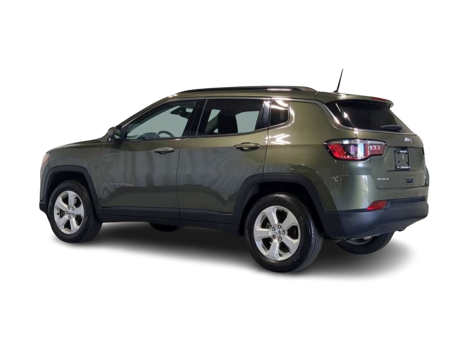 Thumbnail: 2018 Jeep Compass - 21