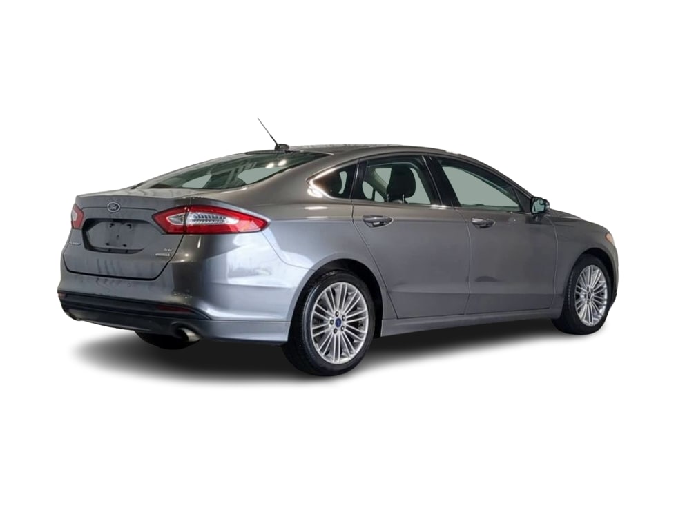 Thumbnail: 2014 Ford Fusion - 22