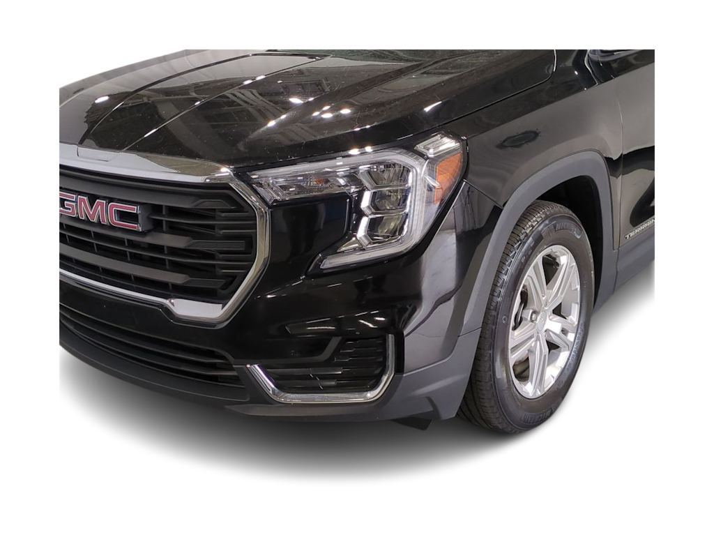 Thumbnail: 2023 GMC Terrain - 24