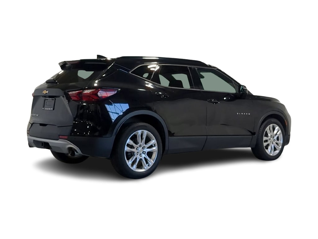 Thumbnail: 2019 Chevrolet Blazer - 21