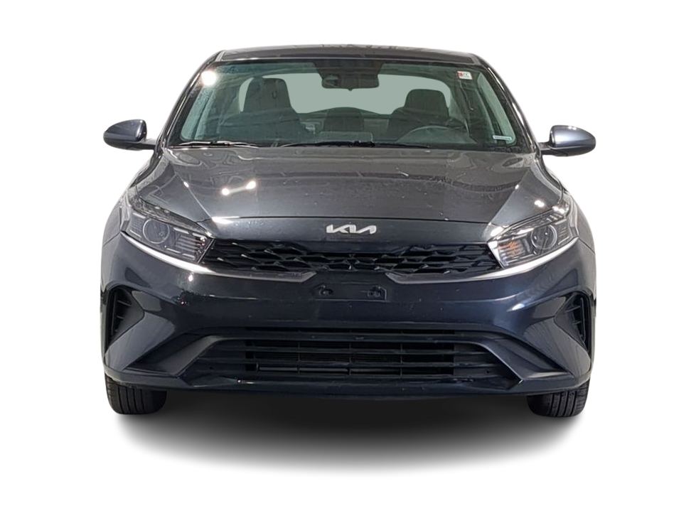 Thumbnail: 2022 Kia Forte - 29