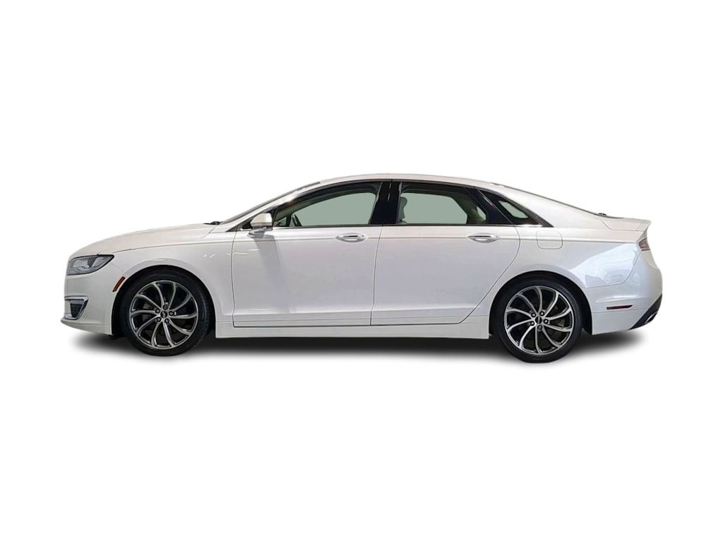 Thumbnail: 2019 Lincoln MKZ - 20
