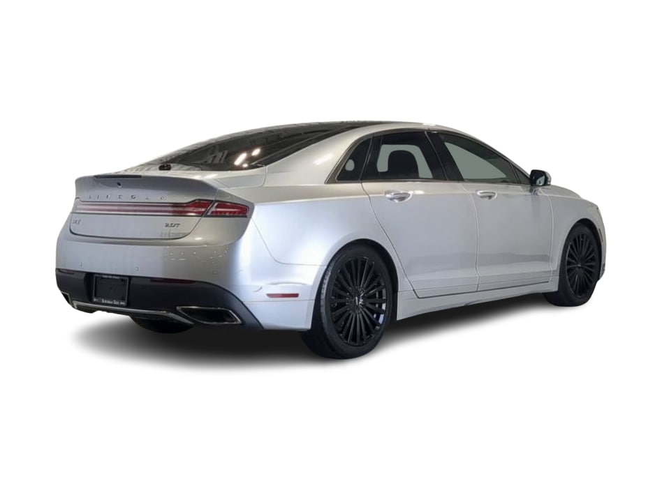 Thumbnail: 2017 Lincoln MKZ - 21