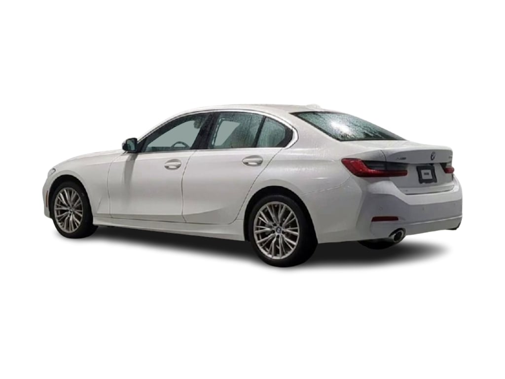 Thumbnail: 2024 BMW 3 Series - 4