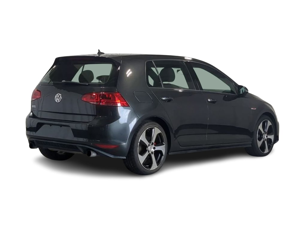 Thumbnail: 2015 Volkswagen Golf - 21