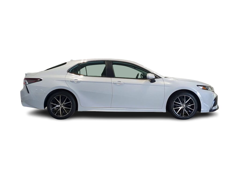 Thumbnail: 2023 Toyota Camry - 21
