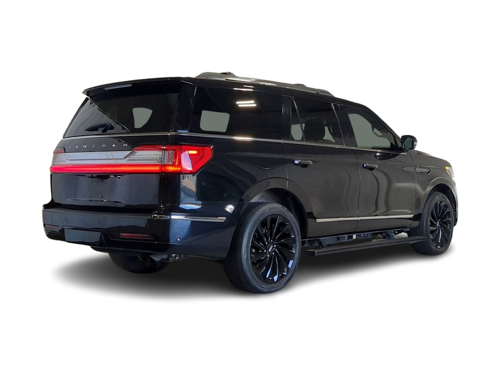 Thumbnail: 2020 Lincoln Navigator - 20